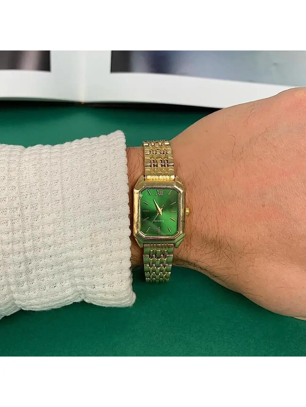 Y2k 2000s vintage style essential minimalist classy stainless steel rectangular